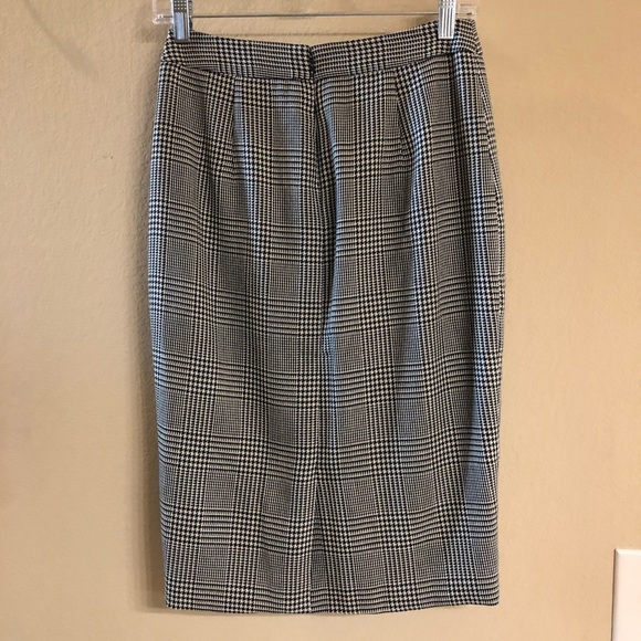 Houndstooth skirt from The Limited - Picture 2 of 5